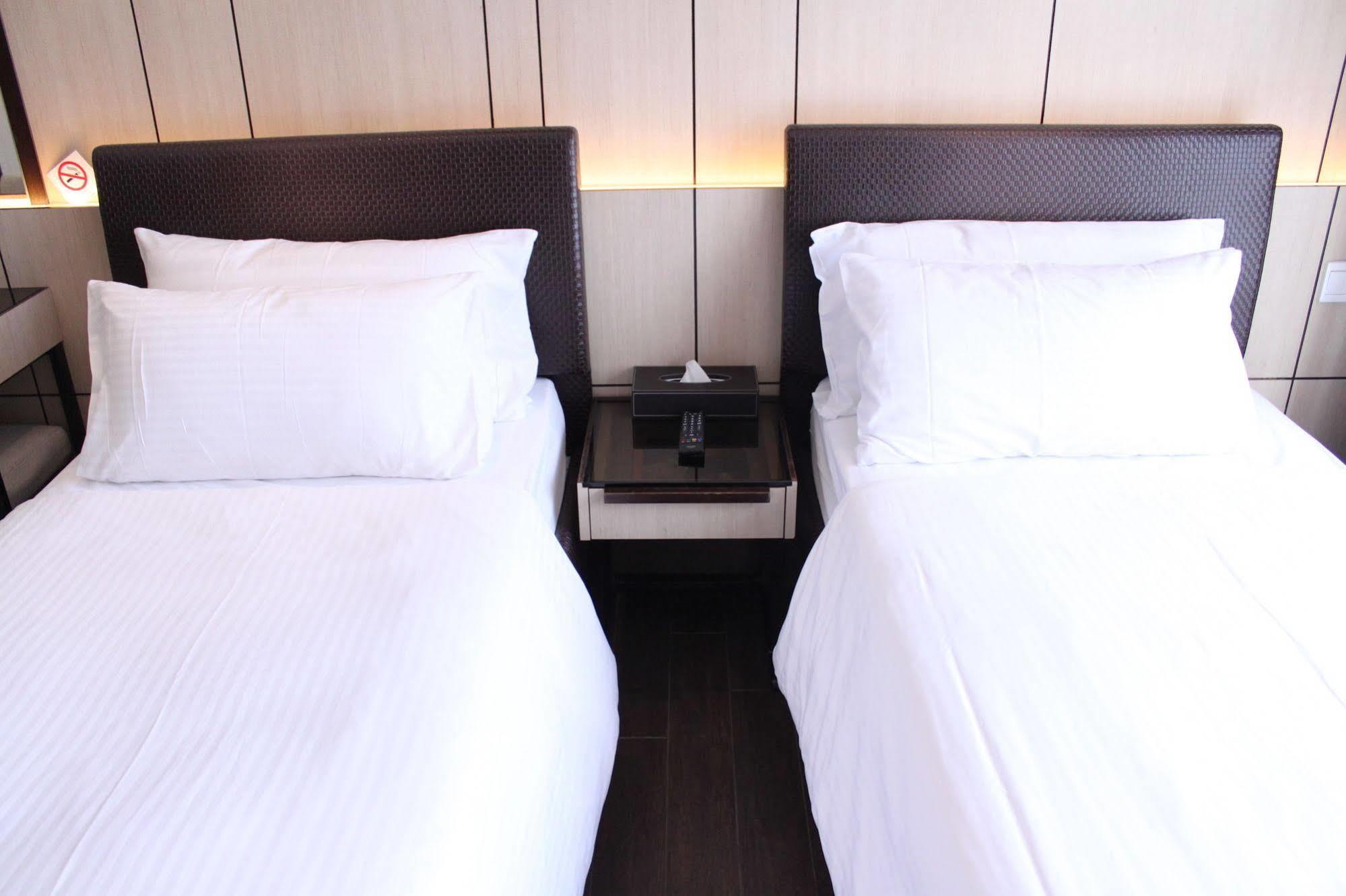 โนอาห์ อาร์ค โฮเต็ล แอนด์ รีสอร์ต Hotel ฮ่องกง ภายนอก รูปภาพ